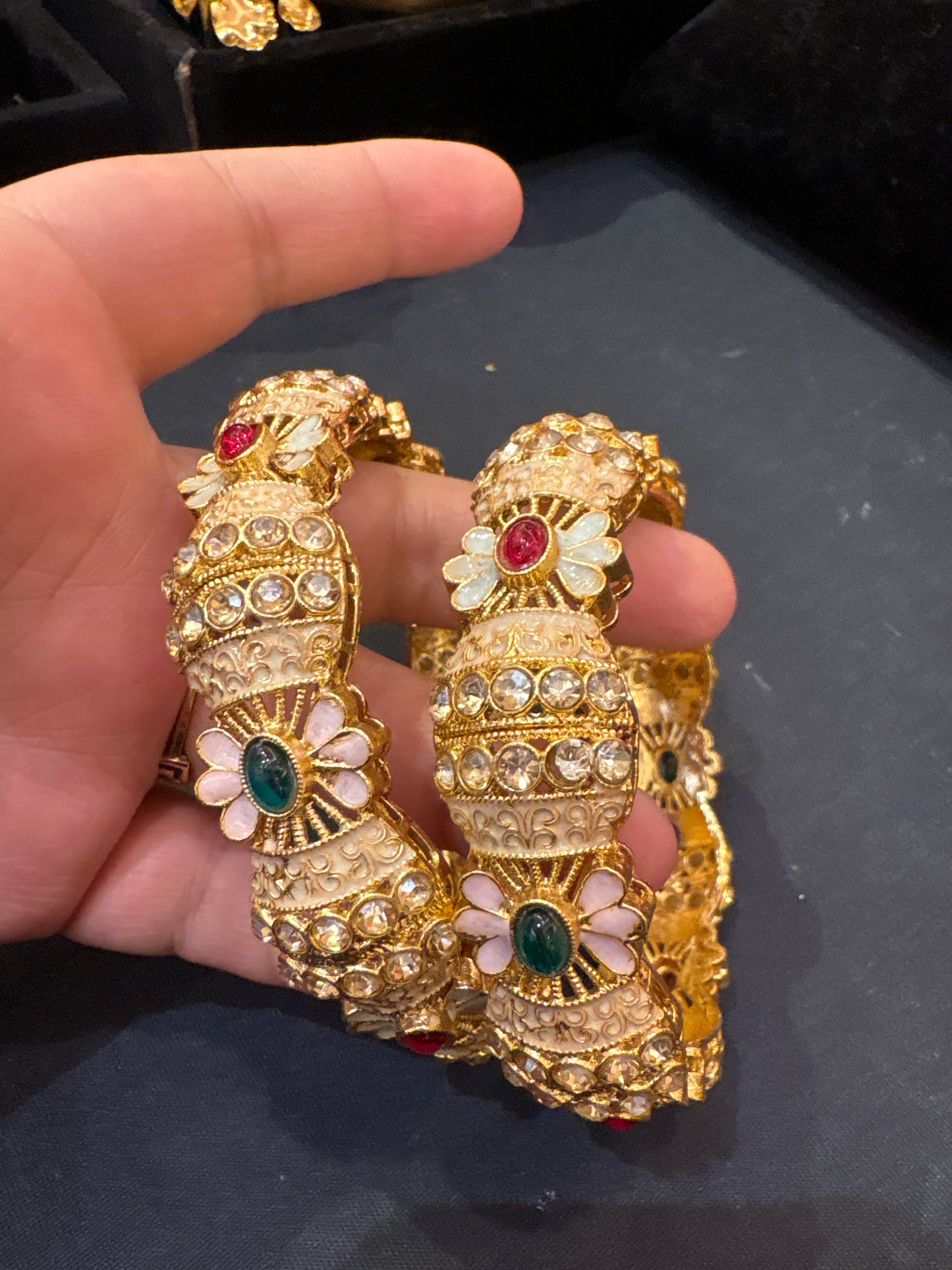 Pair of Kundan bangles