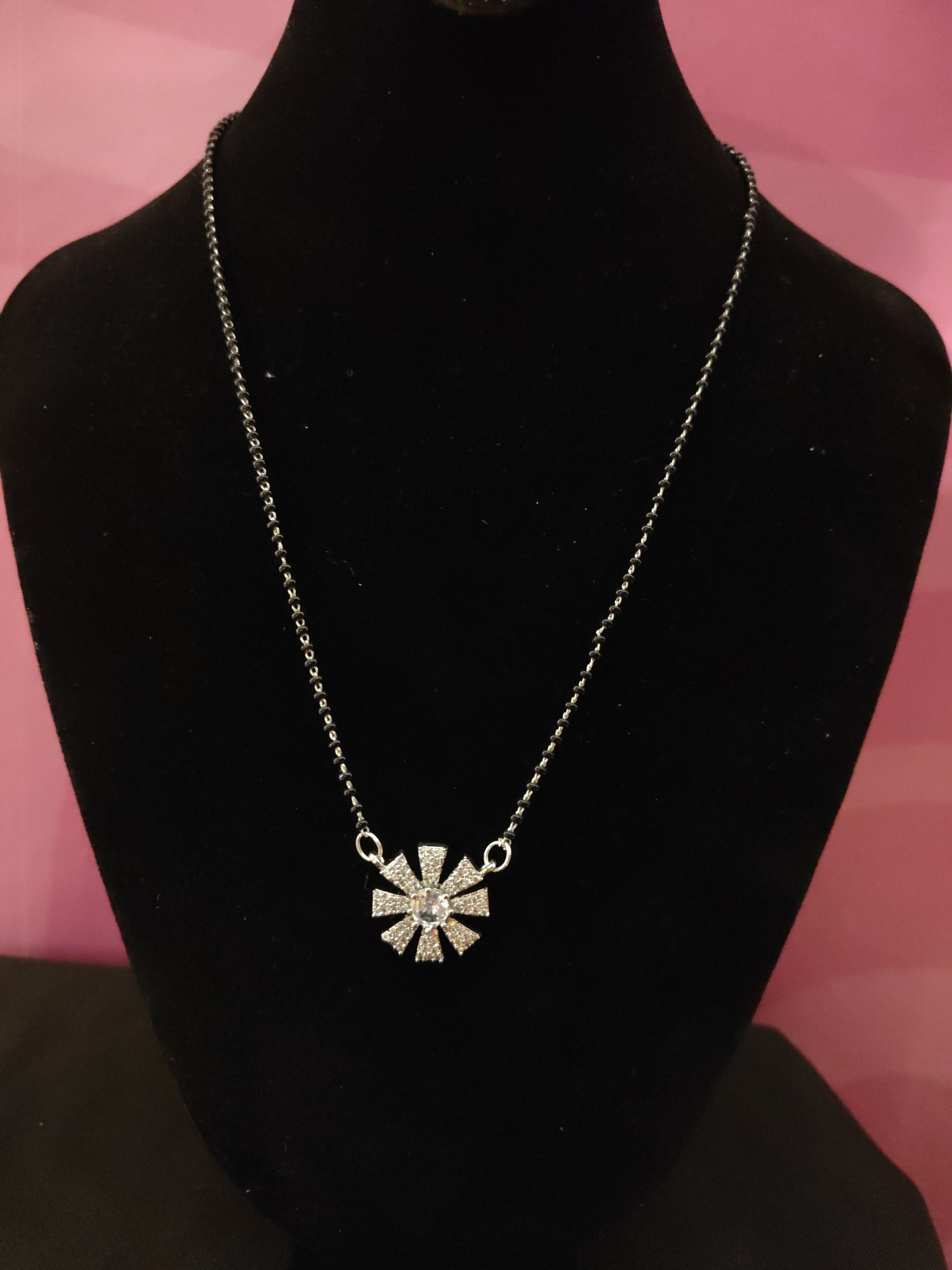mangalsuter
