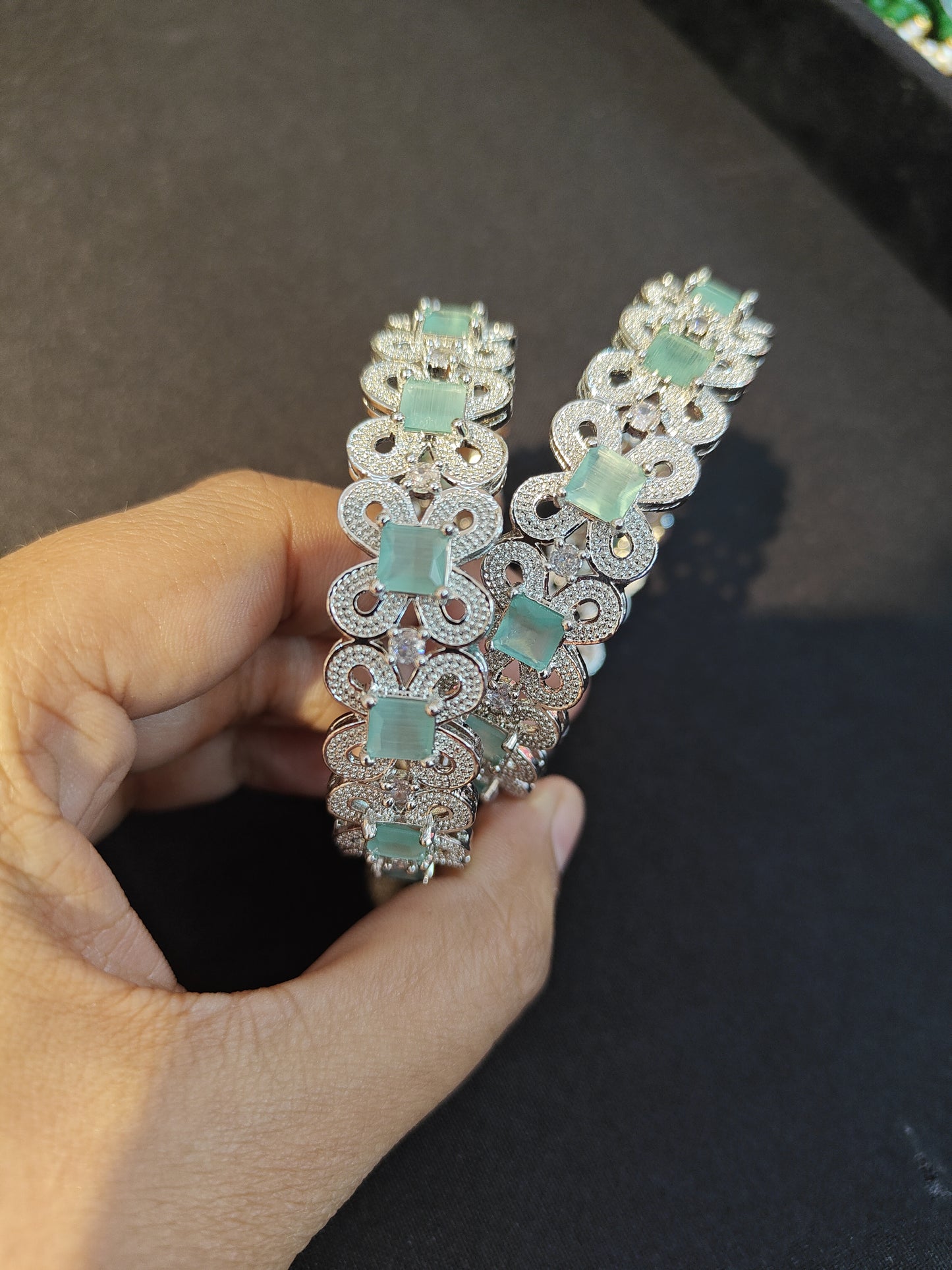 Bangles 2*4 size