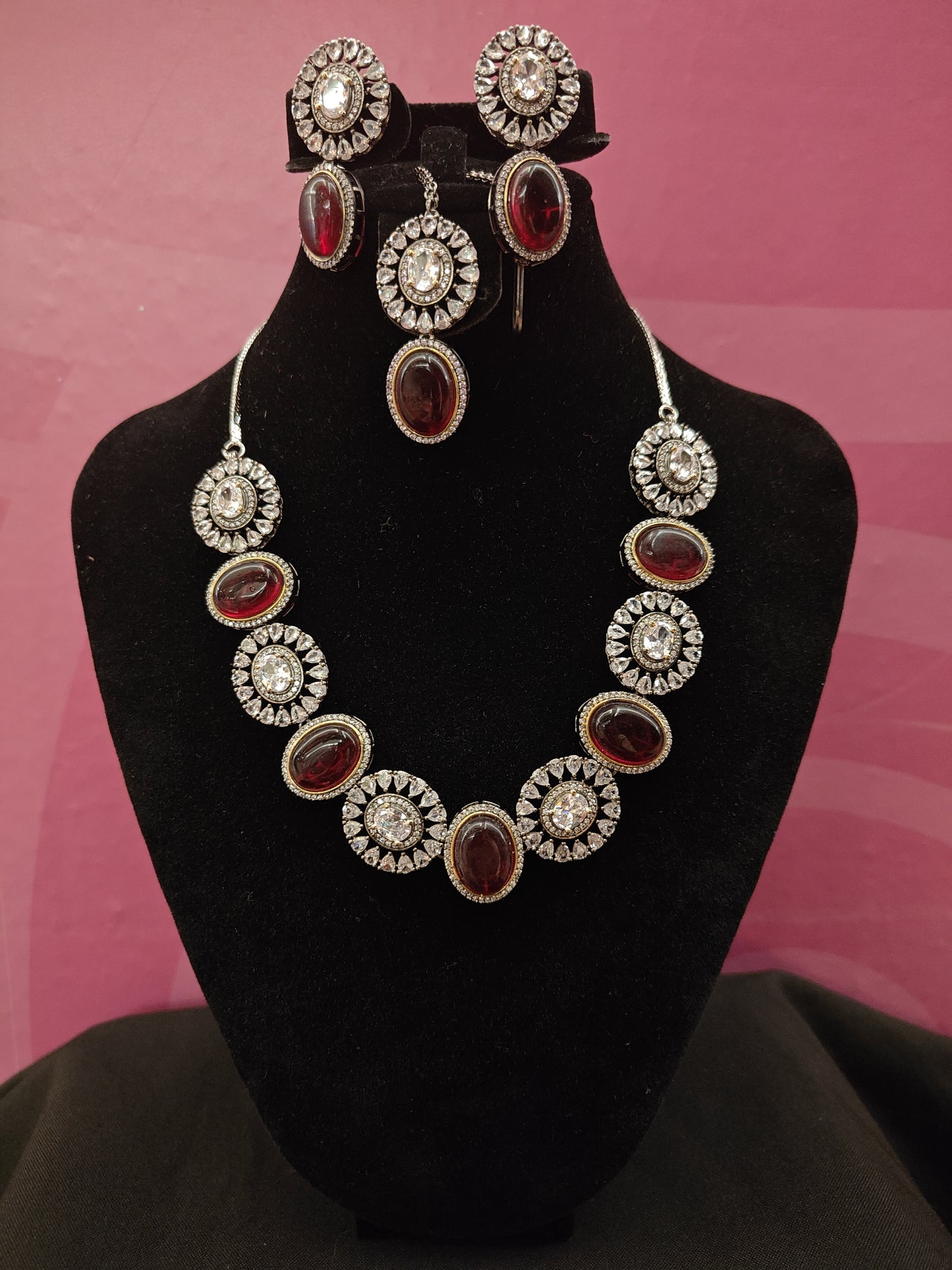 Kundan Necklace