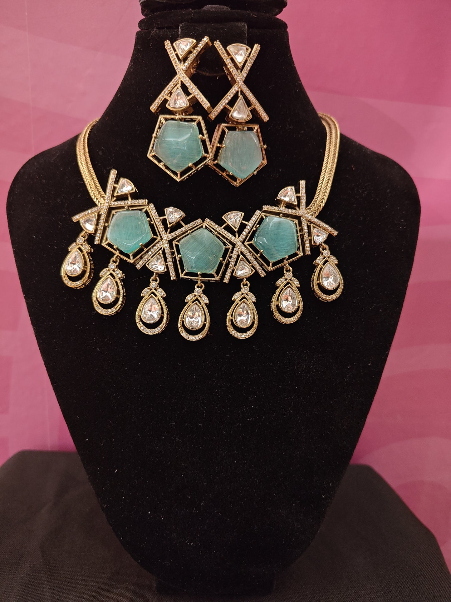 Kundan Necklace