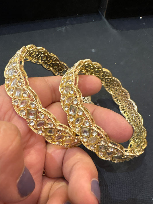 A pair of Kundan bangles