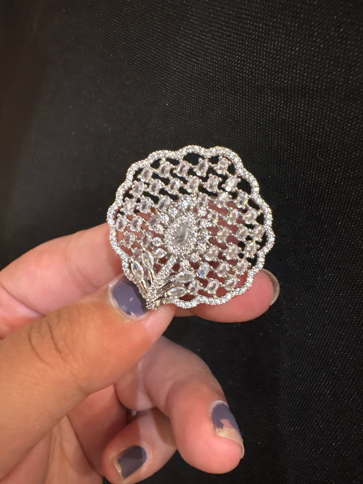 Flower diamond ring