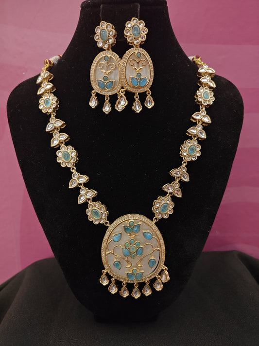 Kundan Necklace