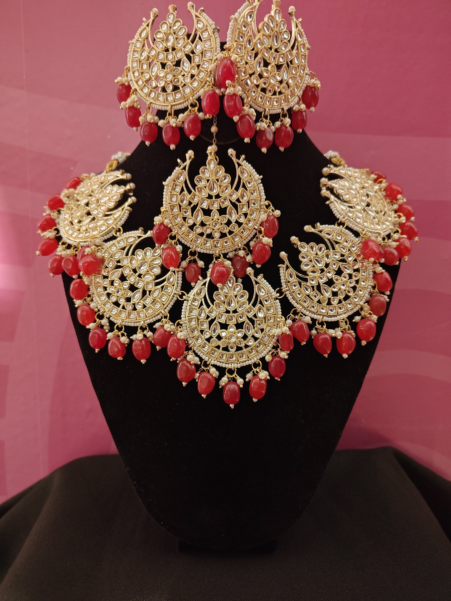 Pearls Kundan Necklace