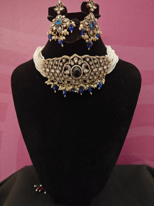 Pearls Necklace
