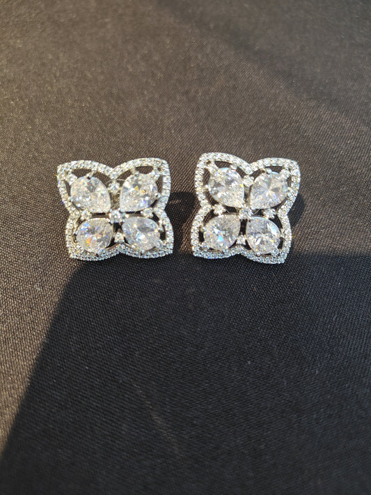 Top Diamonds Earrings