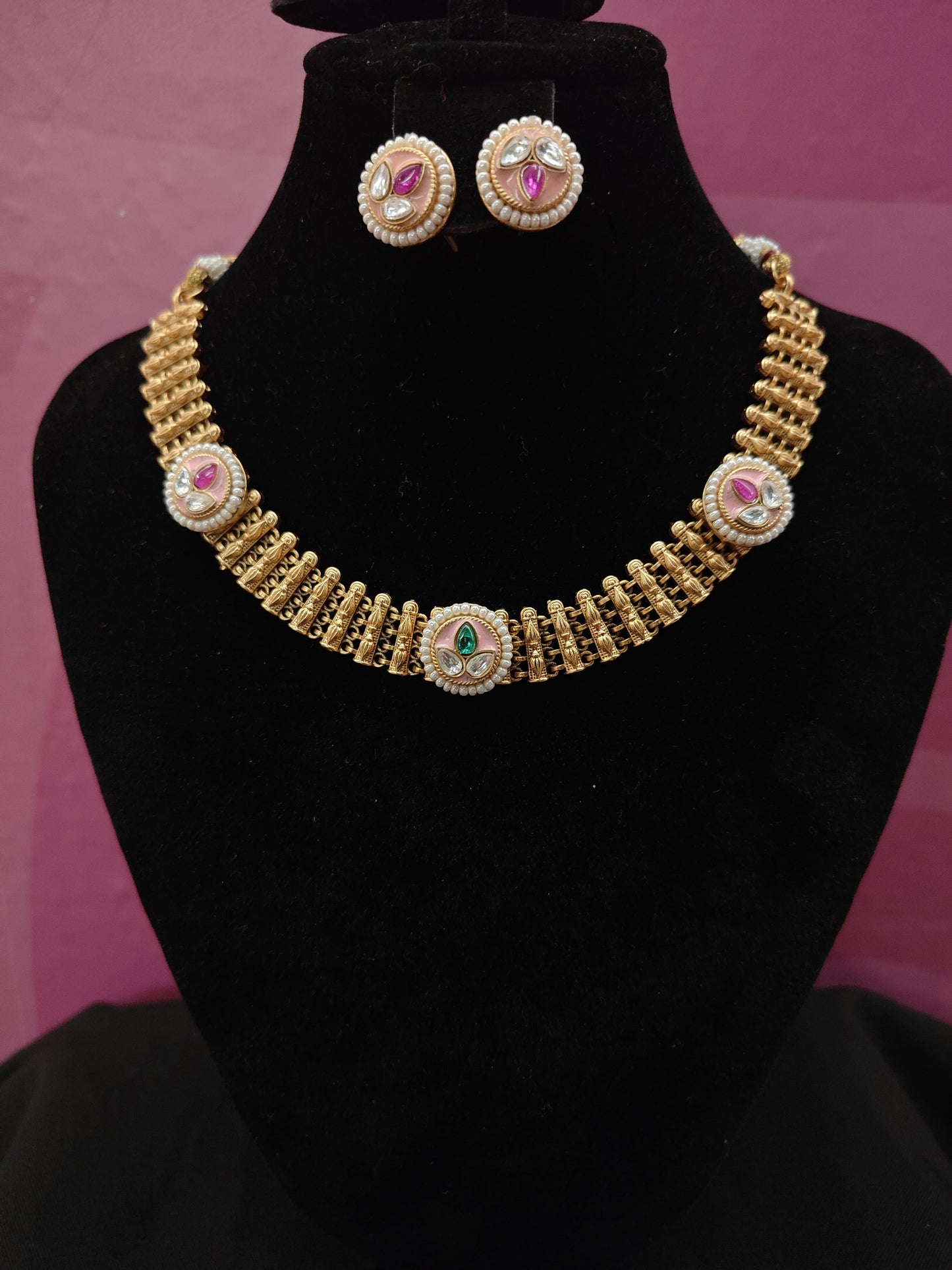 Kundan Necklace